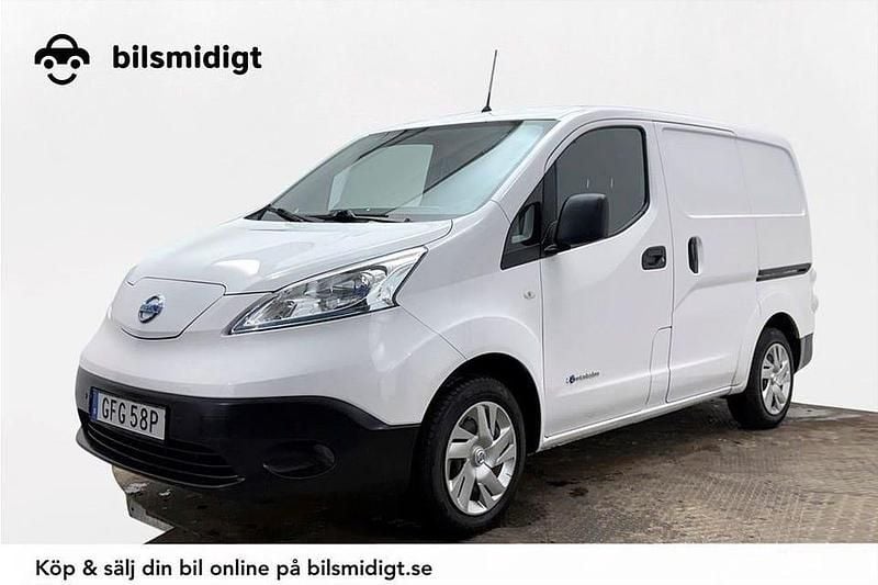 Begagnad Nissan e-NV200 80 kW (109 HK) 2020 Vit Minibuss