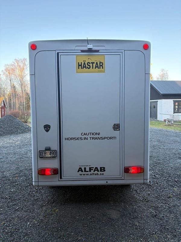 Begagnad Renault Master 125 HK (91 kW) 2012 Van