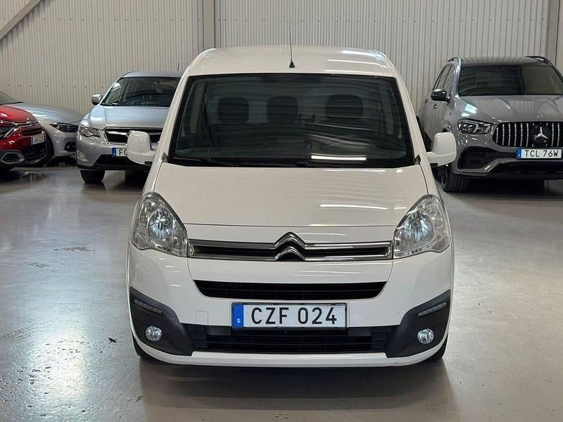Begagnad Citroën Berlingo 100 HK (73 kW) 2016 Vit Minibuss