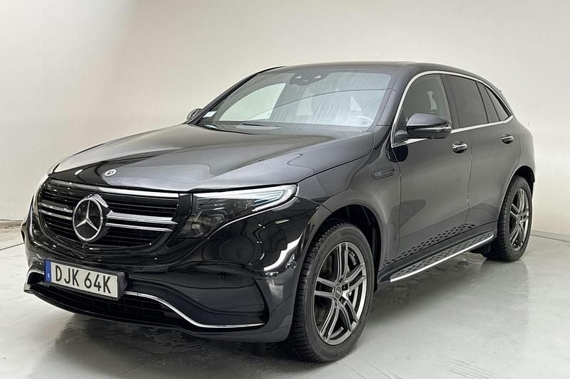 Svart Begagnad 2022 Mercedes EQC400 AMG line SUV | 459 000 kr (Marknadspris) - Bild 1/4