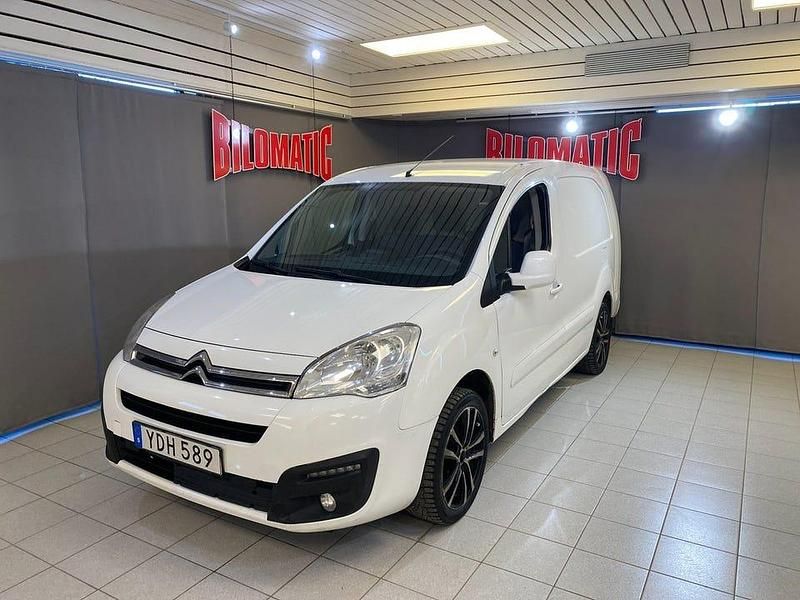 Begagnad Citroën Berlingo Propack Edition 99 HK (72 kW) 2016 Vit Minibuss