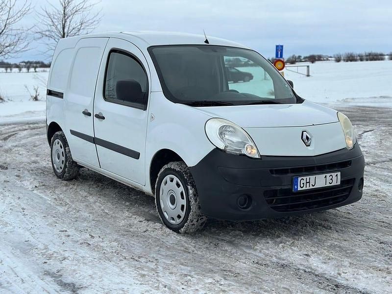 Begagnad Renault Kangoo 90 HK (66 kW) 2012 Vit Van