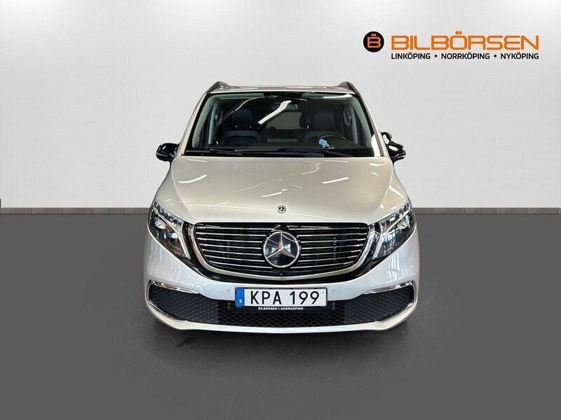 Begagnad Mercedes EQV300 Avantgarde 150 kW (204 HK) 2020 Silvermetallic Minibuss