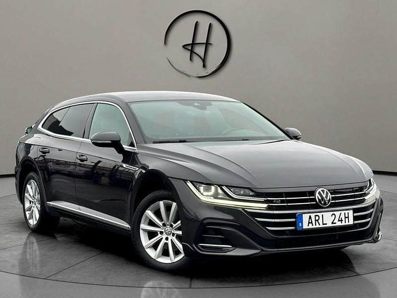 Mörkgrå Begagnad 2021 VW Arteon R-line Kombi | 279 900 kr (Bra pris) - Bild 1/4