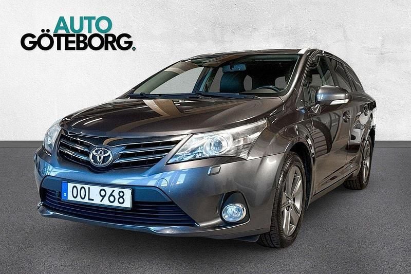 Mörkgrå Begagnad 2014 Toyota Avensis Edition Kombi | 109 900 kr (Marknadspris) - Bild 1/3