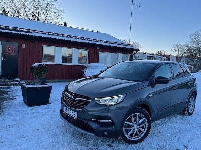 Begagnad Opel Grandland X Design Edition 224 HK (164 kW) 2021 Grå SUV