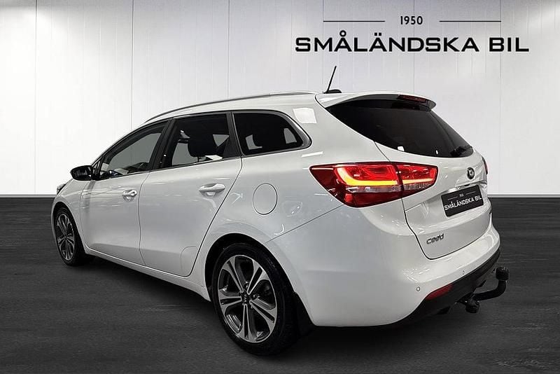 Begagnad Kia Ceed Sportswagon GT-Line 136 HK (100 kW) 2016 Vit Kombi
