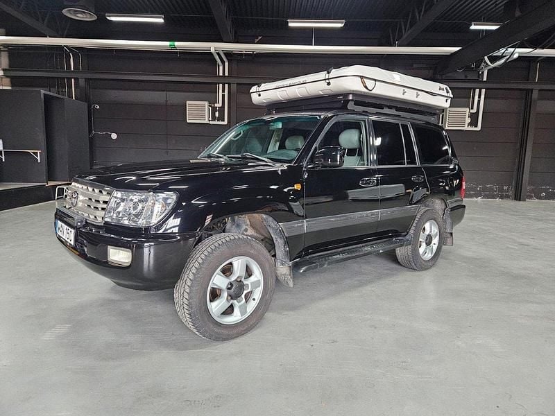 Begagnad 2004 Toyota Land Cruiser SUV | 359 900 kr - Bild 1/4
