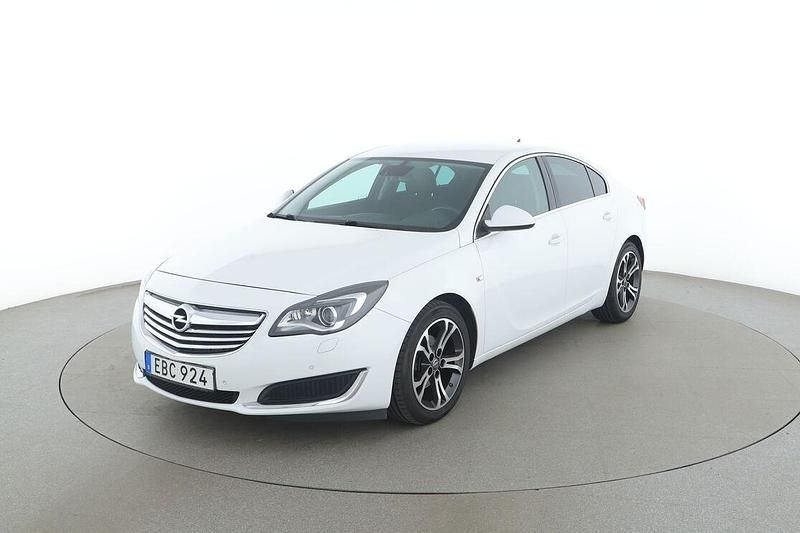 Vit Begagnad 2014 Opel Insignia Business Sedan | 91 000 kr (Lite dyr) - Bild 1/3