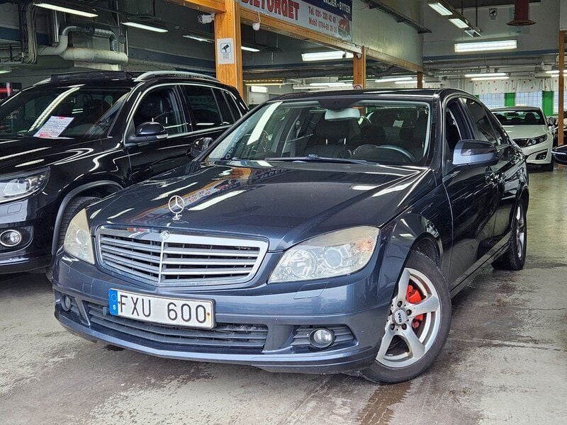 Mörkgrå Begagnad 2007 Mercedes C200 Classic Sedan | 49 999 kr (Bra pris) - Bild 1/4
