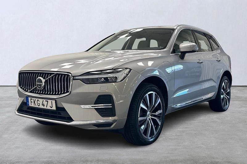 Silver Begagnad 2021 Volvo XC60 Inscription SUV | 369 900 kr (Bra pris) - Bild 1/4
