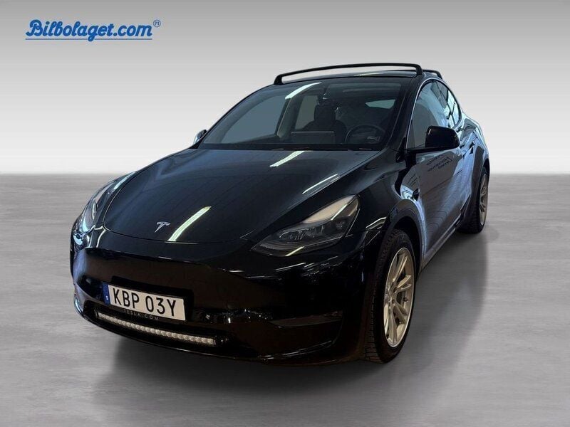 Svart Begagnad 2022 Tesla Model Y Long Range SUV | 389 900 kr (Bra pris) - Bild 1/4