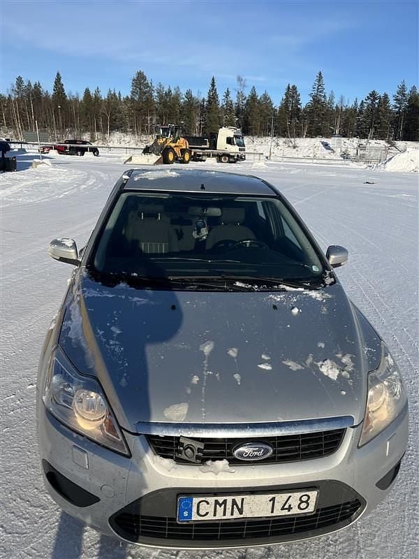 Begagnad Ford Focus 125 HK (91 kW) 2008