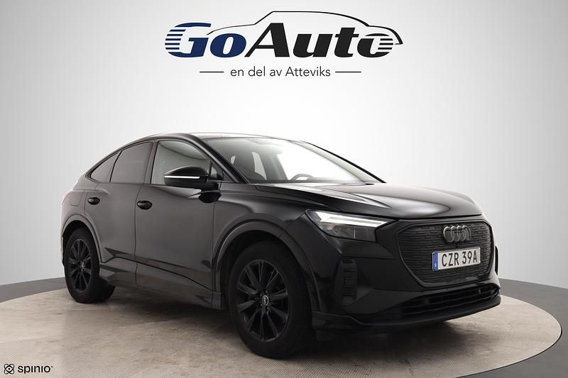 Begagnad Audi Q4 Sportback e-tron Advanced 150 kW (204 HK) 2023 Svart SUV