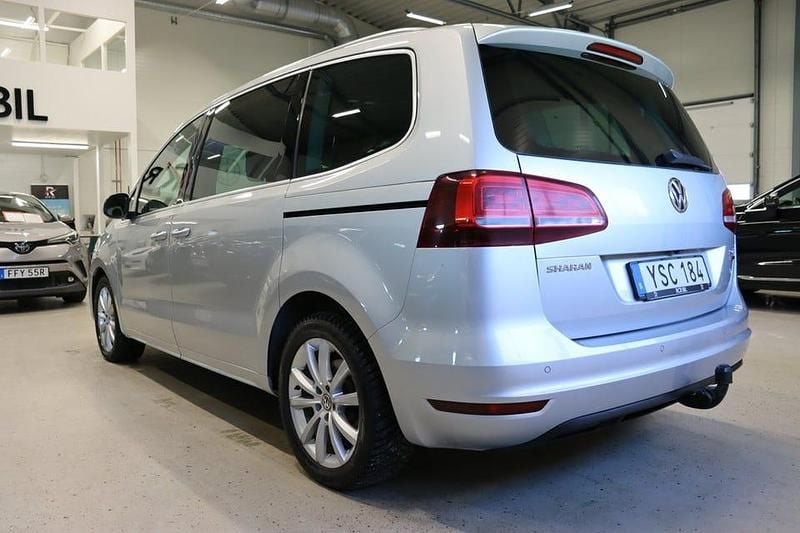 Begagnad VW Sharan GT 184 HK (135 kW) 2017 Silver Minibuss