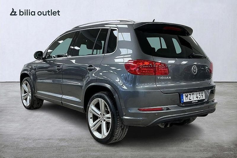 Begagnad VW Tiguan R-line 160 HK (117 kW) 2015 Grå SUV