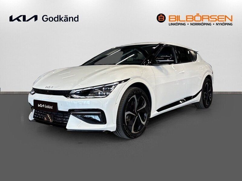 Vit Begagnad 2022 Kia EV6 2 SUV | 449 900 kr (Marknadspris) - Bild 1/4