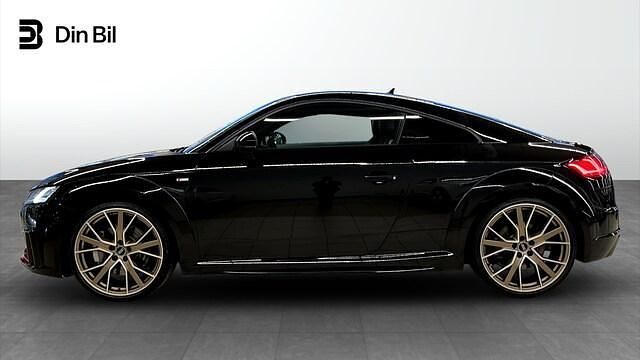 Begagnad Audi TT S-Line 245 HK (180 kW) 2022 Mytsvart metallic Sportkupé