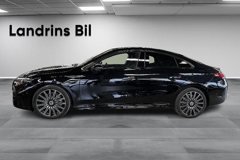 Begagnad Mercedes CLA 250+ AMG line Plus 200 kW (272 HK) 2025 Svart Sedan