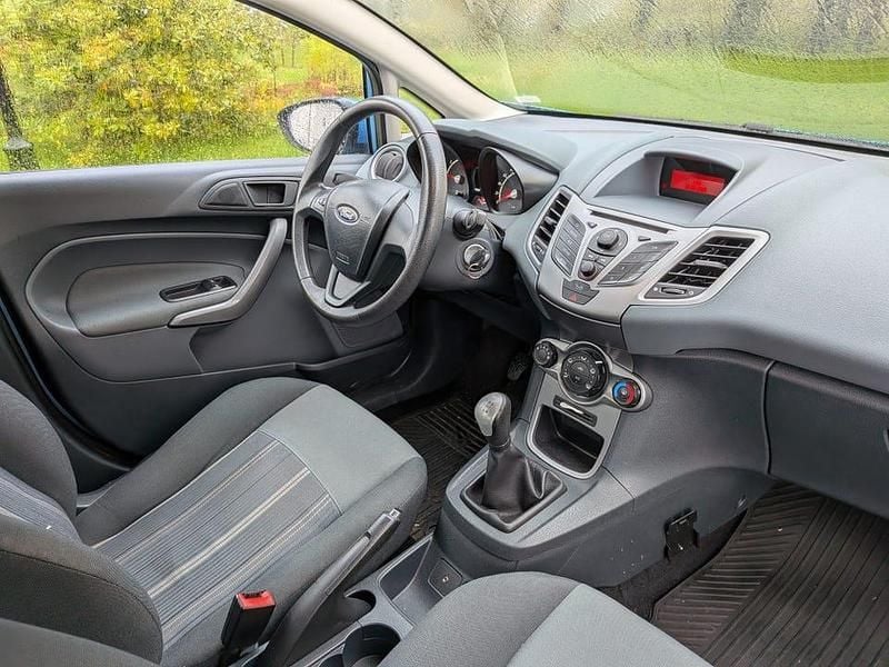Begagnad Ford Fiesta 82 HK (60 kW) 2009 Halvkombi