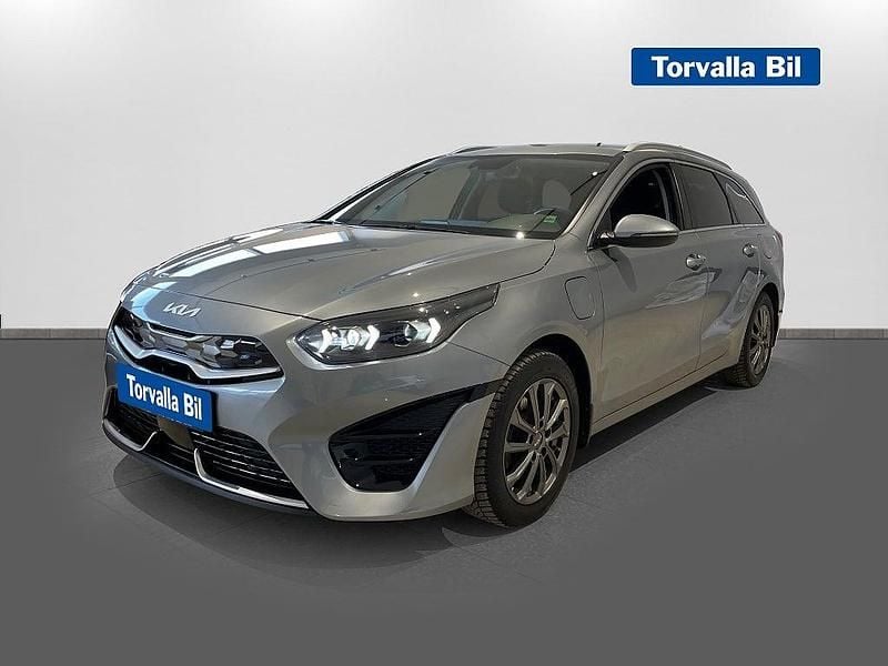 Begagnad Kia Ceed Sportswagon Advance 141 HK (103 kW) 2022 Grå Kombi