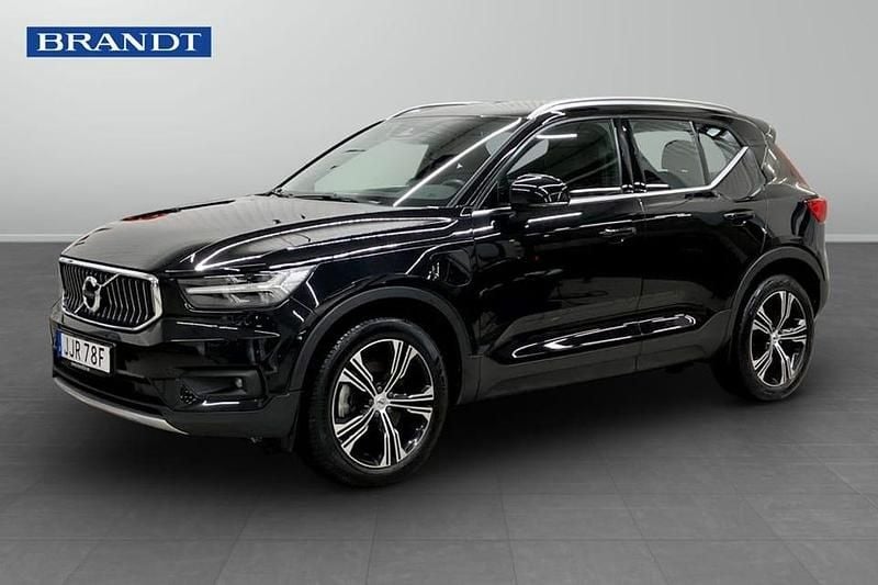 Begagnad Volvo XC40 Inscription 265 HK (194 kW) 2021 Svart SUV