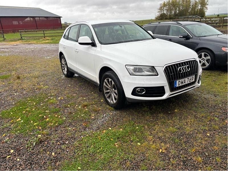 Vit Begagnad 2015 Audi Q5 Design SUV | 135 000 kr (Dyr) - Bild 1/1