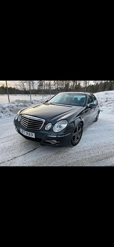 Begagnad Mercedes E200 163 HK (119 kW) 2009