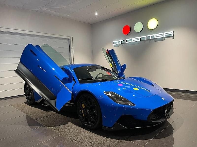 Begagnad Maserati MC20 630 HK (463 kW) 2021 Blå Sportkupé