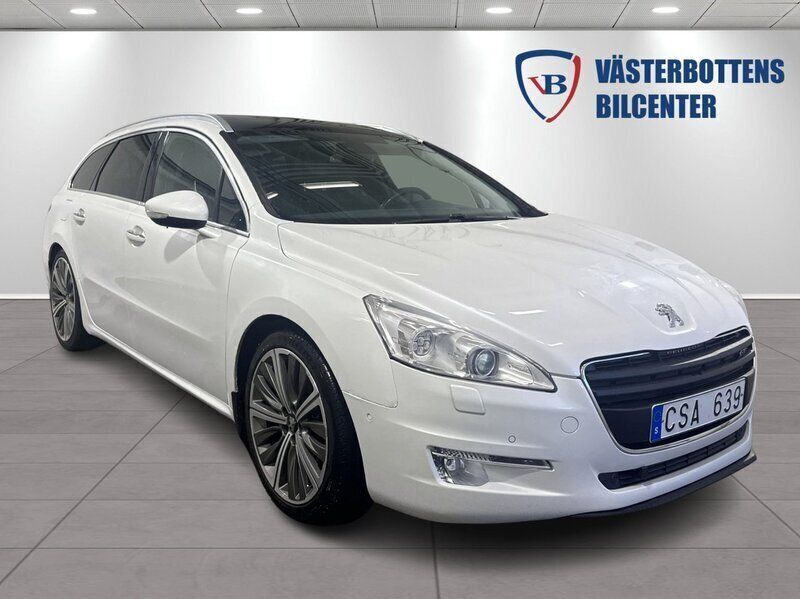 Mörkbrun (brun) Begagnad 2011 Peugeot 508 Kombi | 79 000 kr (Marknadspris) - Bild 1/4