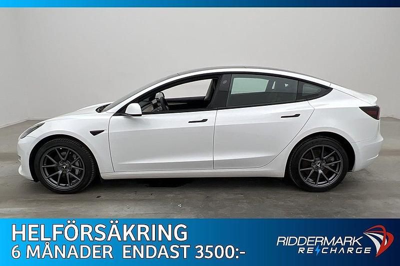 Vit Begagnad 2022 Tesla Model 3 Long Range AWD Sedan | 279 800 kr (Marknadspris) - Bild 1/3