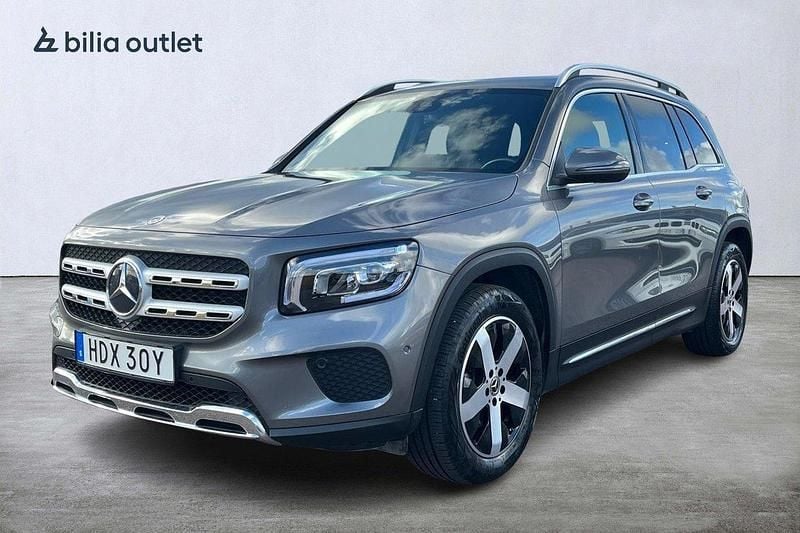 Mörkgrå Begagnad 2022 Mercedes GLB200 SUV | 379 900 kr (Marknadspris) - Bild 1/3