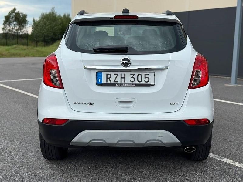 Begagnad Opel Mokka X Enjoy 136 HK (100 kW) 2017 Vit SUV