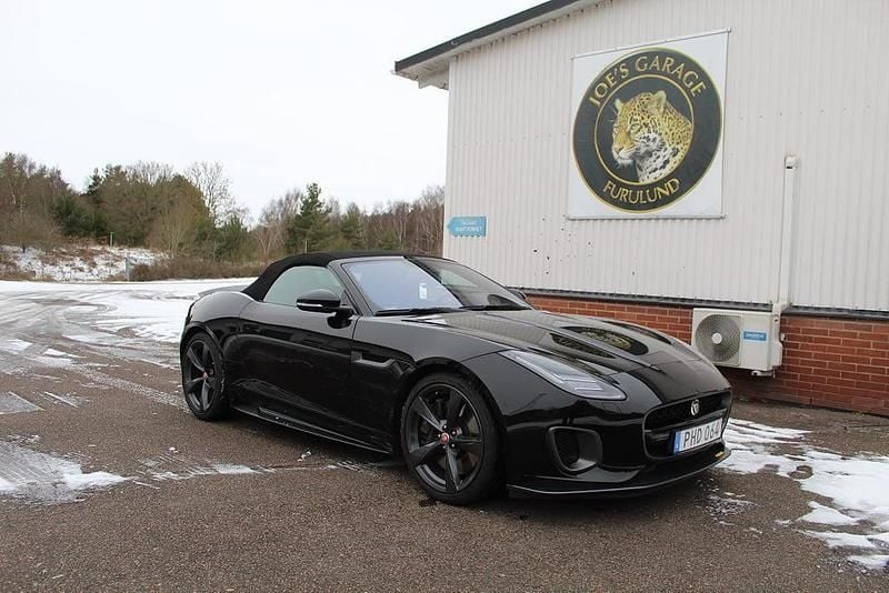 Begagnad Jaguar F-Type 400 HK (294 kW) 2017 Svart Cab