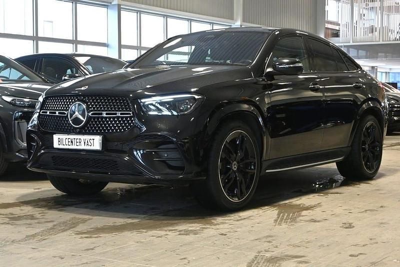 Begagnad Mercedes GLE350 AMG Line Premium 333 HK (244 kW) 2024 Obsidian svart metallic Sportkupé