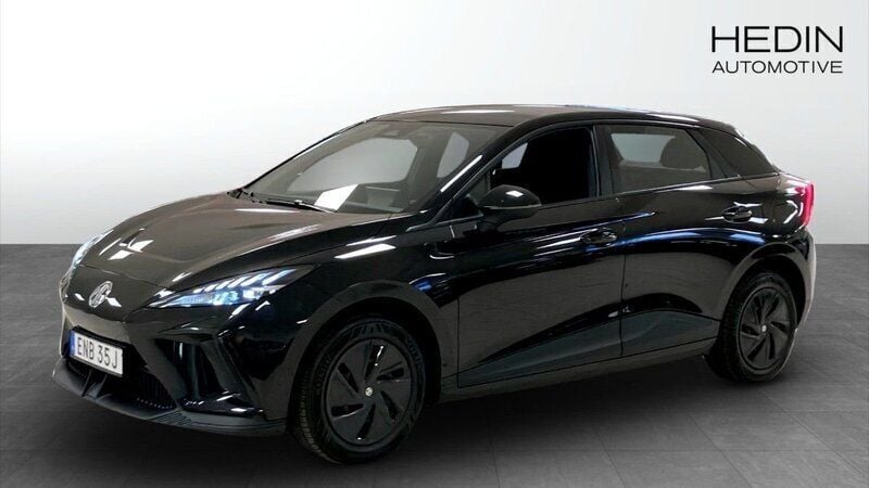 Svart (black) Begagnad 2023 MG MG4 EV Halvkombi | 289 900 kr (Lite dyr) - Bild 1/4