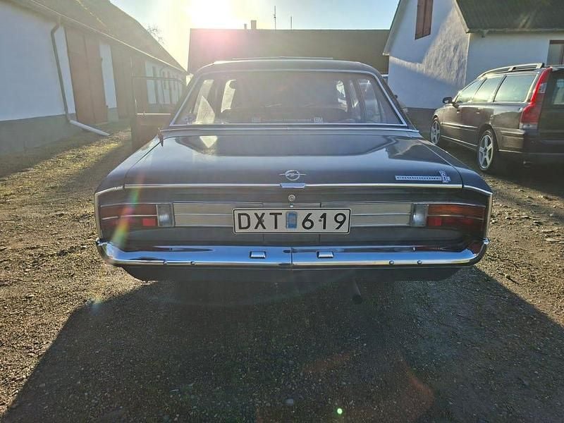 Begagnad Opel Commodore 115 HK (84 kW) 1967 Sedan