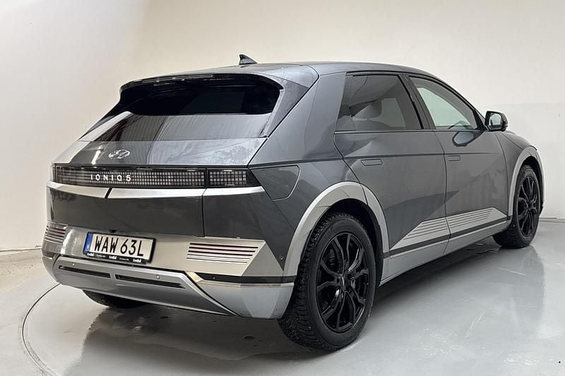 Begagnad Hyundai Ioniq 5 Advanced 167 kW (228 HK) 2024 Grå SUV
