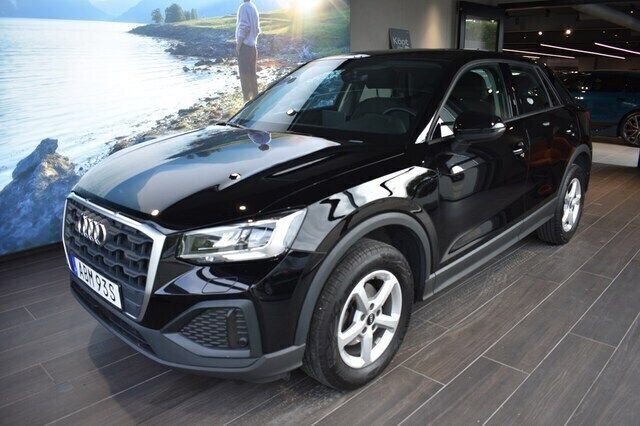 Svart Begagnad 2022 Audi Q2 Proline SUV | 229 000 kr (Lite dyr) - Bild 1/4