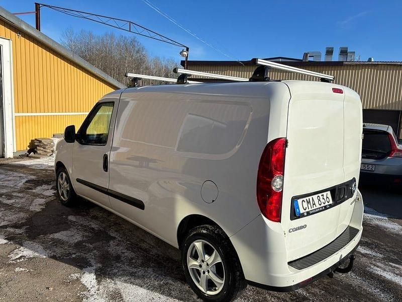 Begagnad Opel Combo 2017 Minibuss