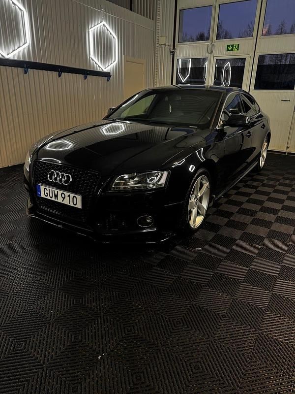 Begagnad 2011 Audi A5 Sportback Halvkombi | 87 000 kr (Marknadspris) - Bild 1/4