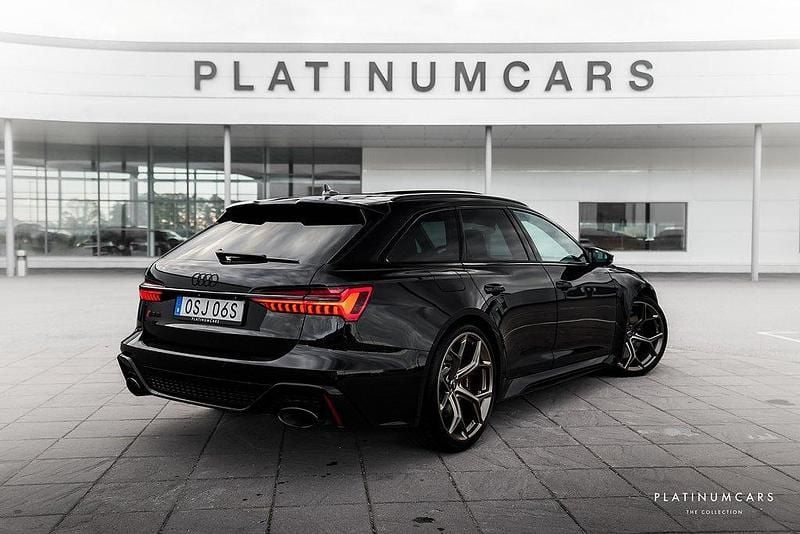 Begagnad Audi RS6 Performance 630 HK (463 kW) 2024 Svart Kombi