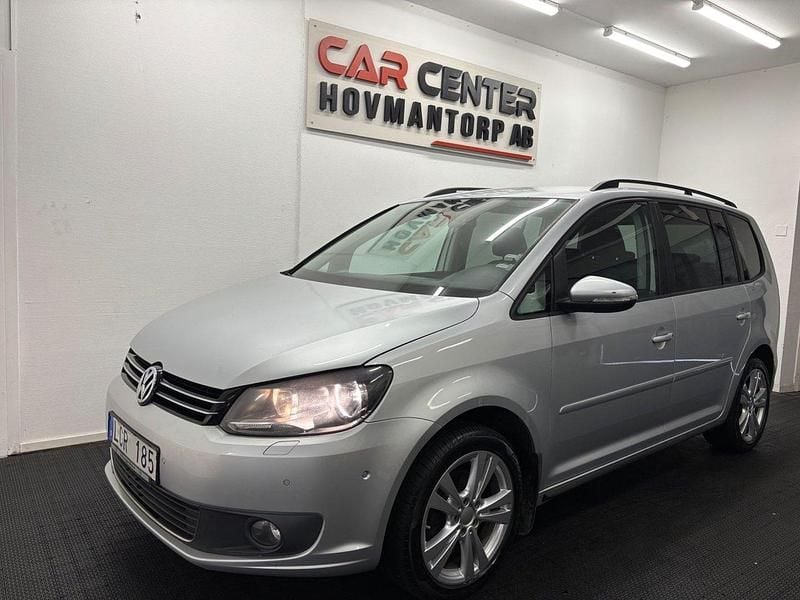 Silver Begagnad 2010 VW Touran Minibuss | 79 900 kr (Lite dyr) - Bild 1/4