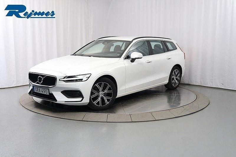 Vit Begagnad 2024 Volvo V60 Core Kombi | 334 900 kr (Bra pris) - Bild 1/4