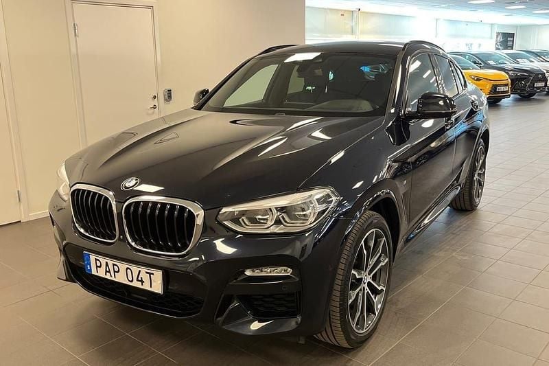 Svart Begagnad 2019 BMW X4 M Sport SUV | 379 000 kr (Marknadspris) - Bild 1/4