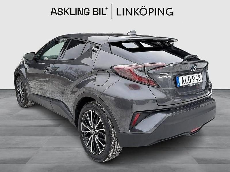 Begagnad Toyota C-HR Executive 122 HK (89 kW) 2019 Grå SUV