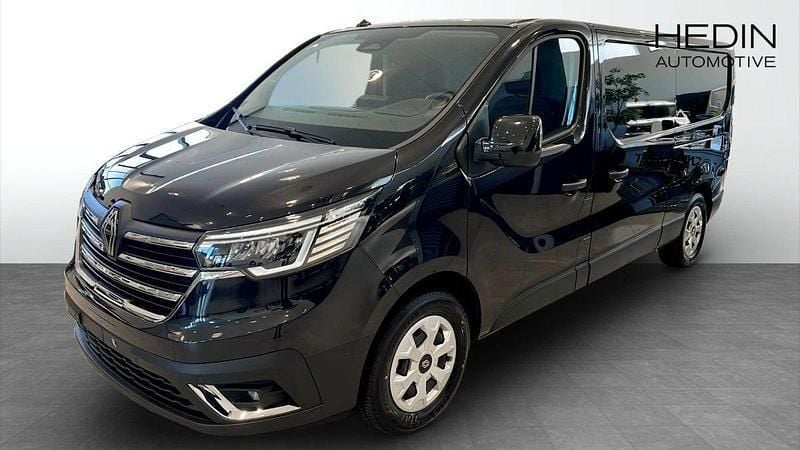 Svart (black) Ny 2025 Renault Trafic Van | 536 875 kr - Bild 1/4