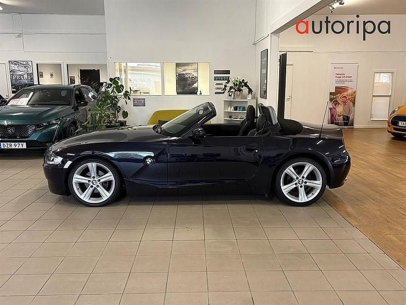 Begagnad BMW Z4 150 HK (110 kW) 2007 Mörkblå Cab