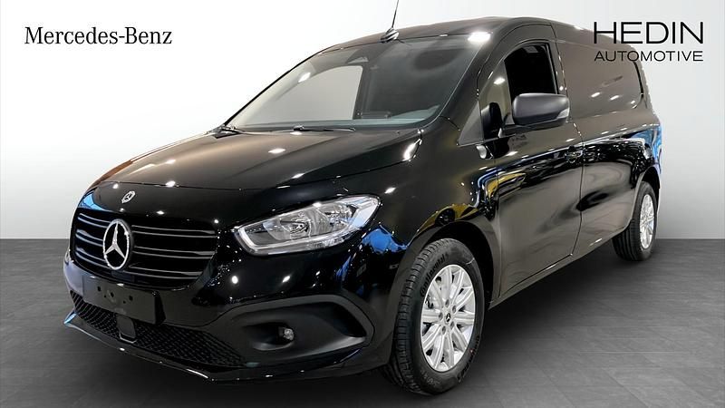 Svart Ny 2025 Mercedes Citan 112 Edition Pickup | 355 250 kr (Marknadspris) - Bild 1/4