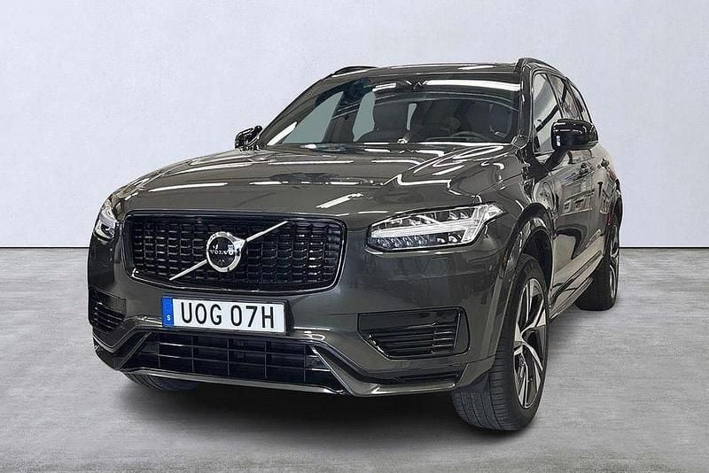 Mörkgrå Begagnad 2022 Volvo XC90 R-Design SUV | 635 000 kr (Bra pris) - Bild 1/4